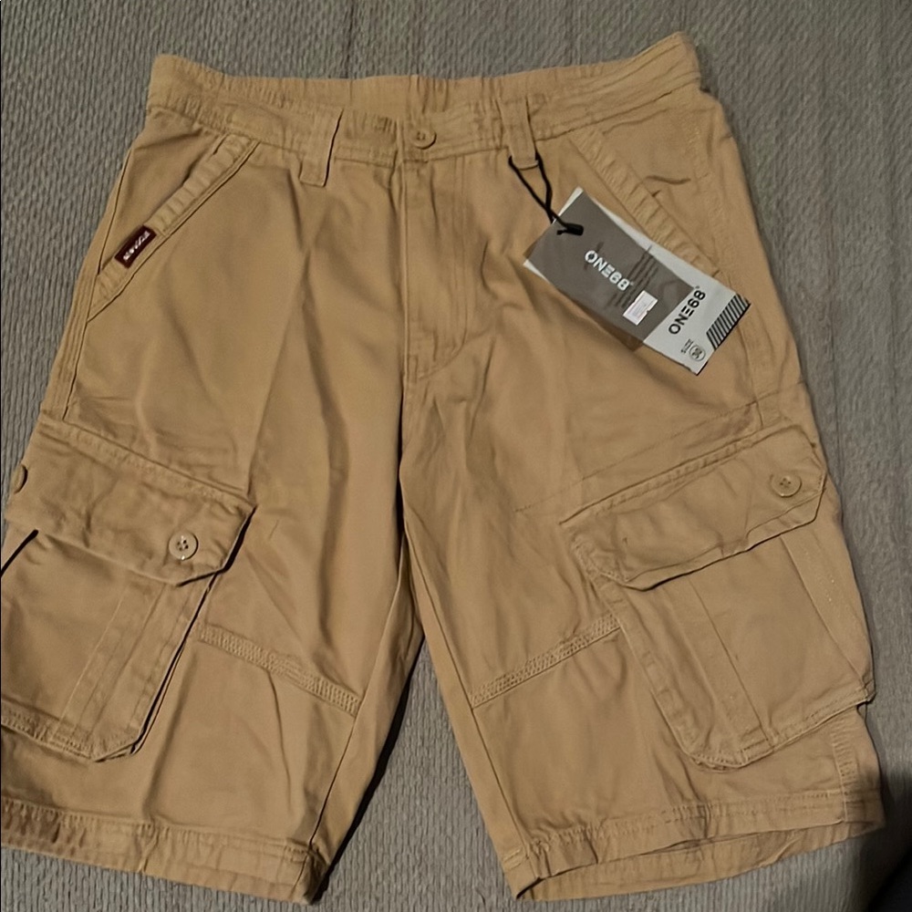 Men's Tan Cargo Shorts